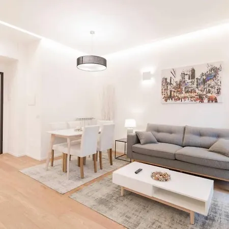 Lovely Flat In Piazza Morosini Apartman